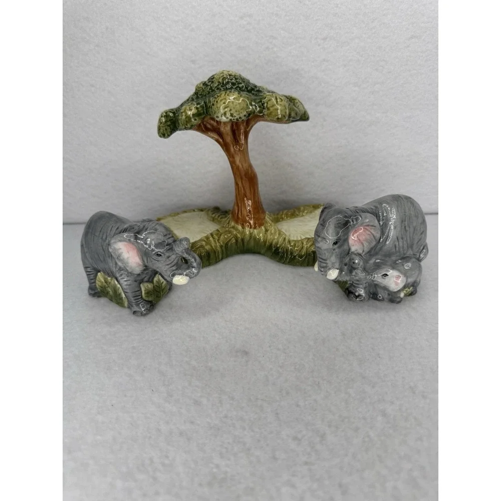 Elephant Family Salt & Pepper Shakers Ceramic Tree Holder Safari Figurine Set